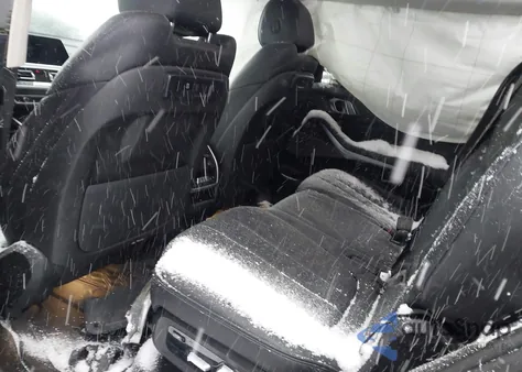 2021 BMW X7 xDrive40I z USA, uszkodzony, nr VIN 5UXCW2C07M9G50885